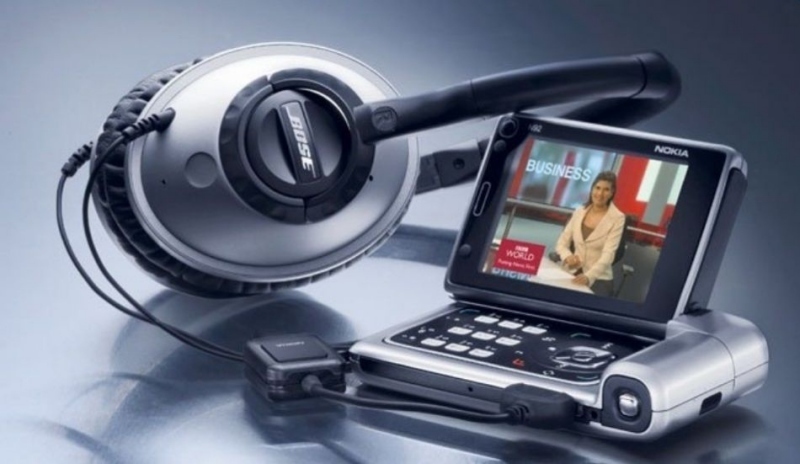 Nokia N92 - první mobil s digitální televizí