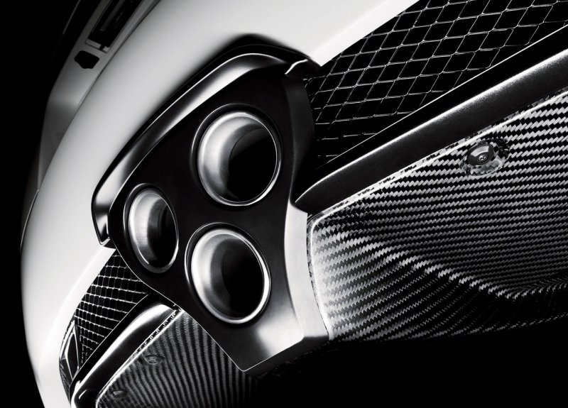 Automobil Lexus LF-A