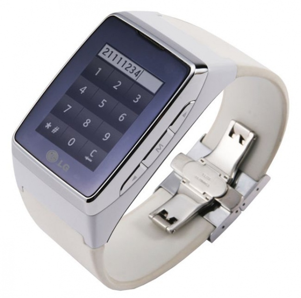 Fotografie dotykového mobilu v hodinkách