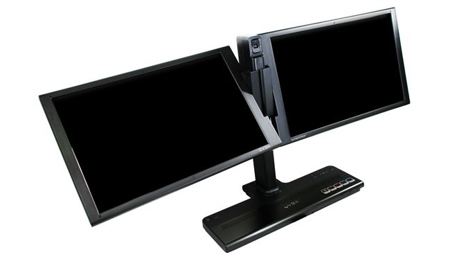 Duální monitor EVGA InterView 1700