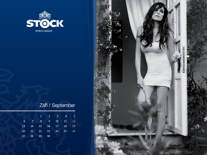 Alena Šeredová vycházející ze dveří