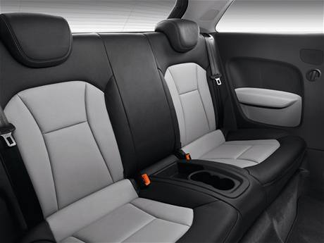 Vnitřní interiér vozu Audi A1