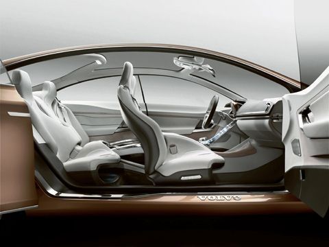 Pohled do vnitřního prostoru Volvo S60