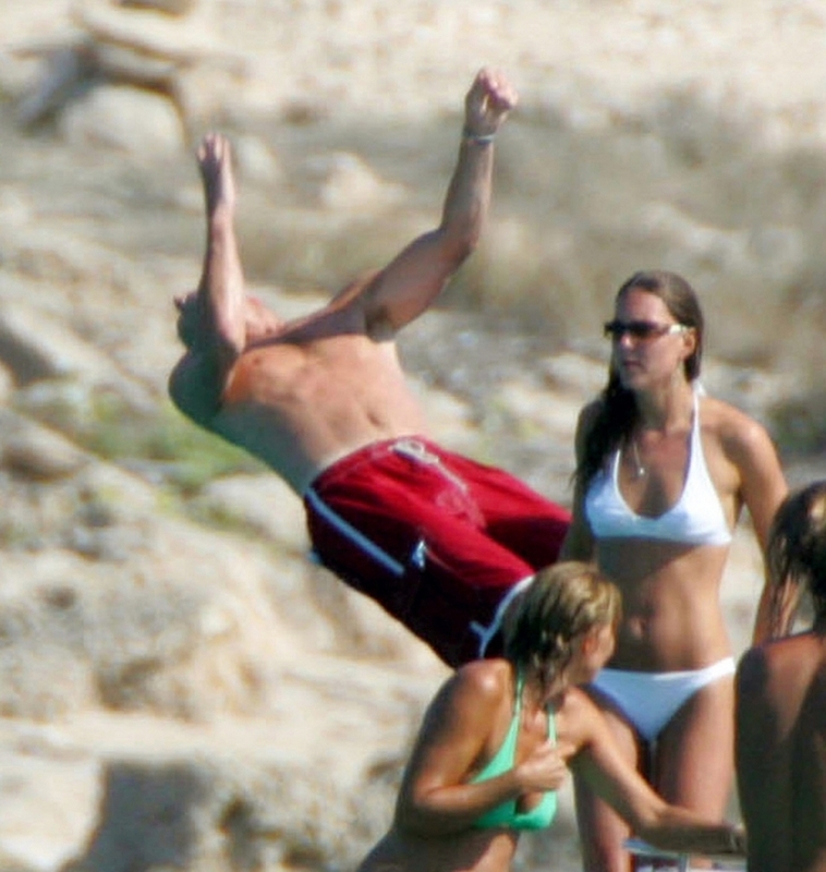 Obrázek Kate Middleton v plavkách