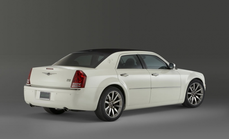 Osobní automobil Chrysler 300C eco style