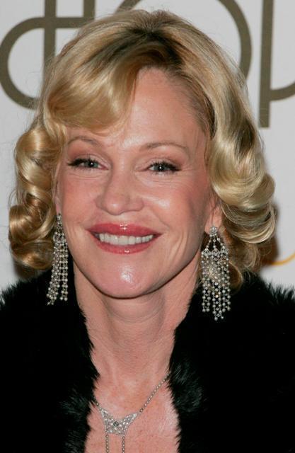 Melanie Griffith s úsměvem na tváři