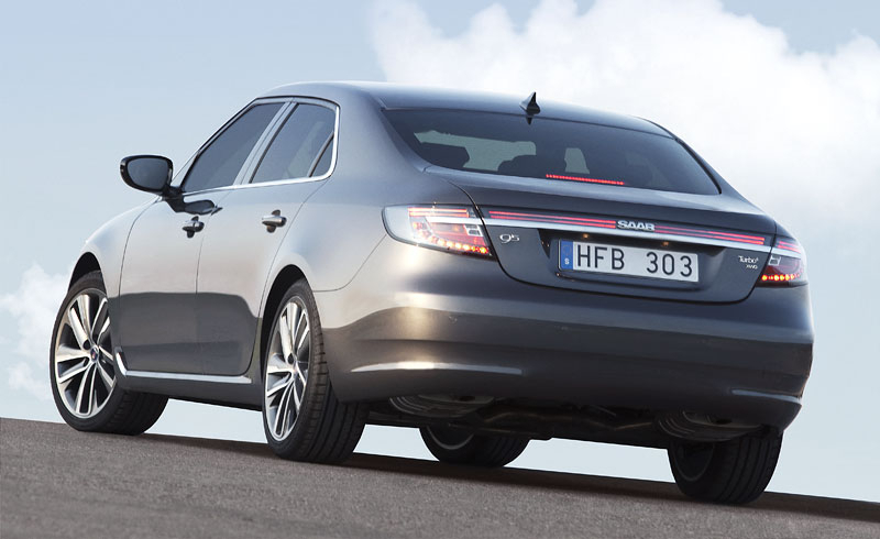 Automobil Saab 9-5 pro rok 2010