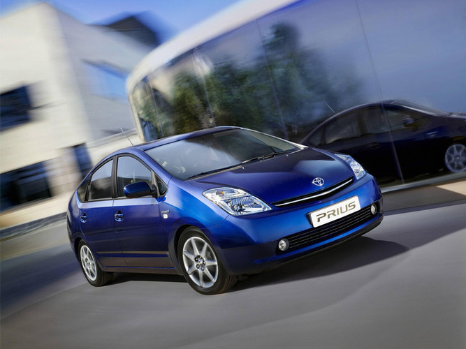 Elektromobily  Osobní automobil značky Toyota Prius