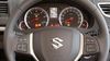 Detailní snímek volantu vozu Suzuki Swift 2010