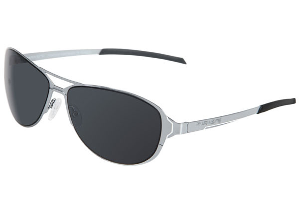 stříbrné sluneční brýle