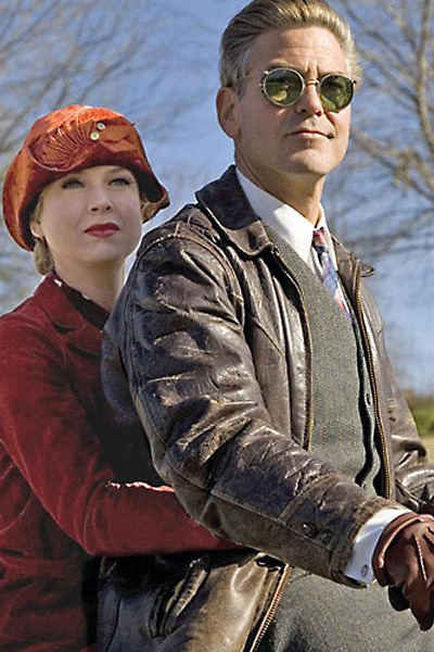 George Clooney a Renée Zellweger ve scéně z filmu V lásce bez pravidel