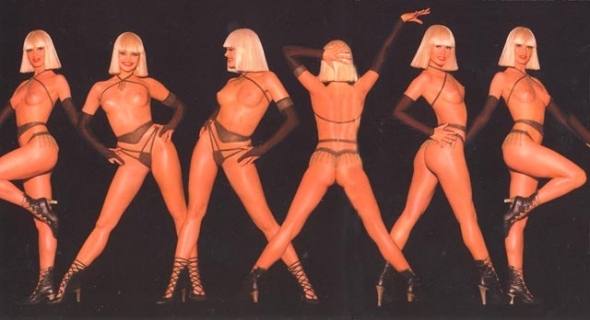 Kabaret Crazy Horse v Paříži